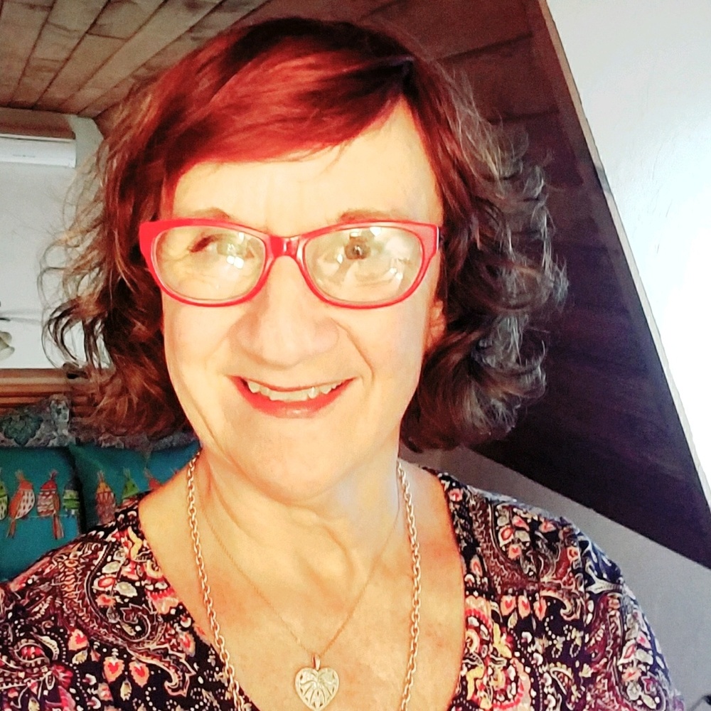 Meet your Posher, Regina